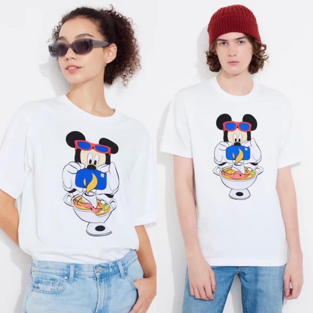 Uniqlo Disney Mickey Mouse Short Sleeve Shirt